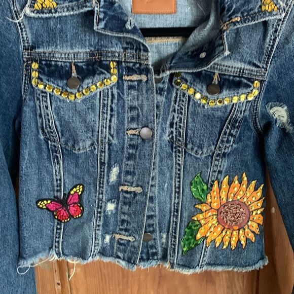 Fina Catrina custom hand painted sequin distressed jean jacket - Picture 2 of 13